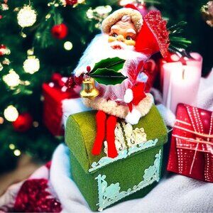 Santa Claus On Rooftop Green Felt Box Ornament Holly Gold Bell & Foil Accents v1